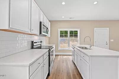 324 Chartres Street, Fuquay Varina, NC 27526 - Photo 5