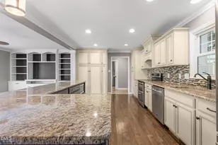 1971 Delaine Dr, Burlington, NC 27215 - Photo 9