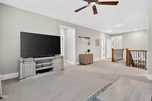 212 Utley Bluffs Dr, Holly Springs, NC 27540 - Photo 31