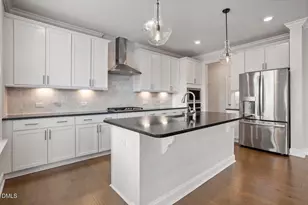 245 N Crest Dr, Chapel Hill, NC 27517 - Photo 19