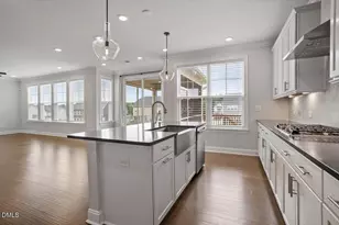 245 N Crest Dr, Chapel Hill, NC 27517 - Photo 21