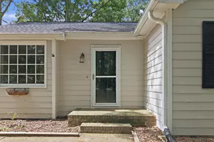 3316 Bearskin Ct, Raleigh, NC 27606 - Photo 3