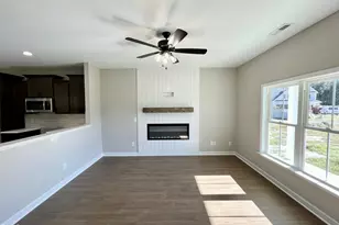 211 Pendergrass Dr, Princeton, NC 27569 - Photo 5