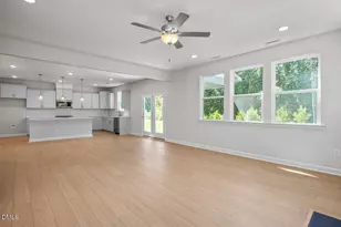 559 Whinfield Pl, Aberdeen, NC 28315 - Photo 5