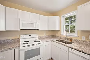 2125 Ventana Ln, Raleigh, NC 27604 - Photo 11