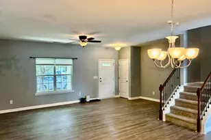 939 Ileagnes Rd, Raleigh, NC 27603 - Photo 9