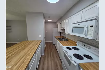 2011 Quaker Landing #103, Raleigh, NC 27603 - Photo 5