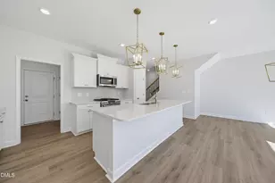 1303 Marigold Mdws Ct, Durham, NC 27703 - Photo 7