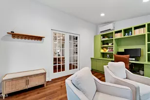 709 Dawnwood Ct, Raleigh, NC 27609 - Photo 21