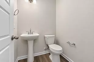 47 W Emily Gardens Dr, Selma, NC 27576 - Photo 9