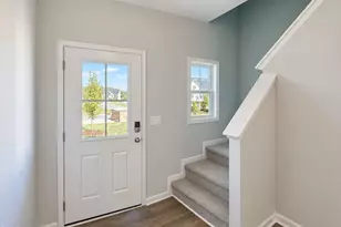 57 W Emily Gardens Dr, Selma, NC 27576 - Photo 3