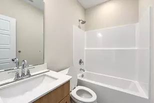 39 E Emily Gardens Dr, Selma, NC 27576 - Photo 17