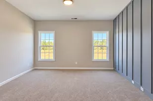 39 E Emily Gardens Dr, Selma, NC 27576 - Photo 11
