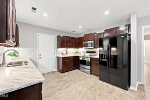 1008 Beringer Pl, Apex, NC 27502 - Photo 21