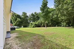 1409 Tulip St, Clayton, NC 27520 - Photo 29