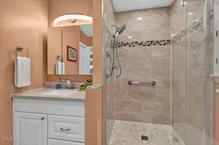 606 Crestview Dr, Durham, NC 27712 - Photo 31