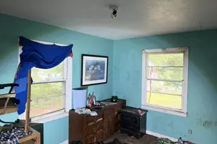 342 E Hamer St, Coats, NC 27521 - Photo 5