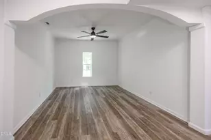 309 Stetson St, Clinton, NC 28328 - Photo 15