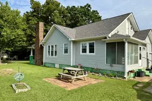 200 N 7th St, Mebane, NC 27302 - Photo 3