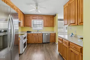 6304 Walnut Glen Dr, Willow Springs, NC 27592 - Photo 7