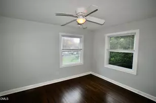 21 Shepherd St, Raleigh, NC 27607 - Photo 9
