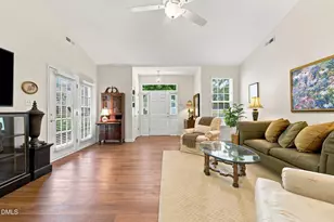 1006 Gretchen Ln, Greensboro, NC 27410 - Photo 5