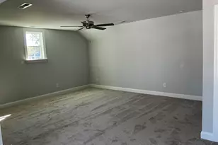 1027 N Lincoln St, Benson, NC 27504 - Photo 25