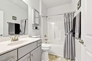 102 Boomer St, Benson, NC 27504 - Photo 17