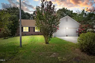 5804 Bear Creek Cir, Fayetteville, NC 28304 - Photo 1