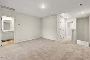 422 Barrington Key Dr, Zebulon, NC 27597 - Photo 11
