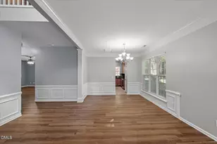 7929 Clover Creek Ct, Raleigh, NC 27613 - Photo 5