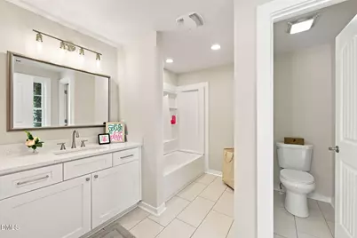 406 N Webb Street, Selma, NC 27576 - Photo 27