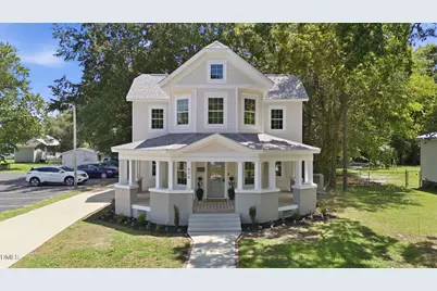 406 N Webb Street, Selma, NC 27576 - Photo 1