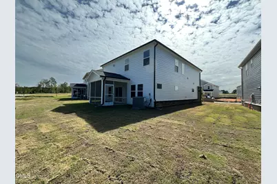 2425 Rosewood Bluff Drive, Zebulon, NC 27597 - Photo 9