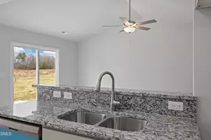 107 W Burnette St, Pinetops, NC 27864 - Photo 17