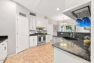 2516 Deanwood Dr, Raleigh, NC 27615 - Photo 3