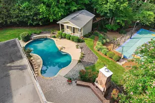 1024 Stradshire Dr, Raleigh, NC 27614 - Photo 3