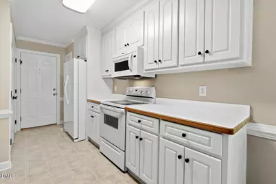 537 Hunter Way, Clayton, NC 27520 - Photo 9
