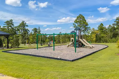400 Brighton Way, Aberdeen, NC 28315 - Photo 45