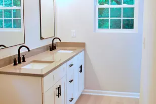 421 E Webb St, Mebane, NC 27302 - Photo 15
