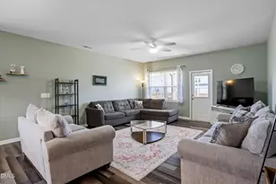 2236 Fairway Green Dr, Fuquay Varina, NC 27526 - Photo 23
