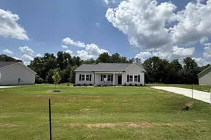 438 Barbour's Pl Dr, Four Oaks, NC 27524 - Photo 1