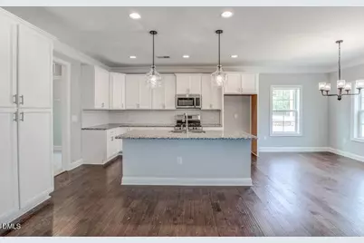 805 E Clydes Point Way, Wendell, NC 27591 - Photo 7