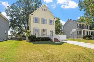 324 McCarthy Dr, Clayton, NC 27527 - Photo 3