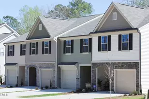 18 Hanging Moss Trl, Clayton, NC 27527 - Photo 1
