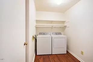 3808 Summerwood Ct, Raleigh, NC 27613 - Photo 15