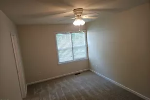 5601 Picnic Rock Ln, Raleigh, NC 27613 - Photo 15