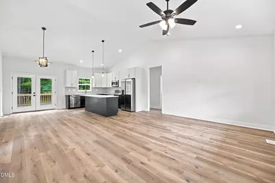 429 Tate Avenue, Mebane, NC 27302 - Photo 9