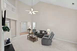 3414 Sunbright Ln, Raleigh, NC 27610 - Photo 5