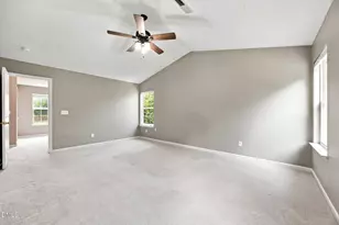 105 Thornton Green Pl, Holly Springs, NC 27540 - Photo 37